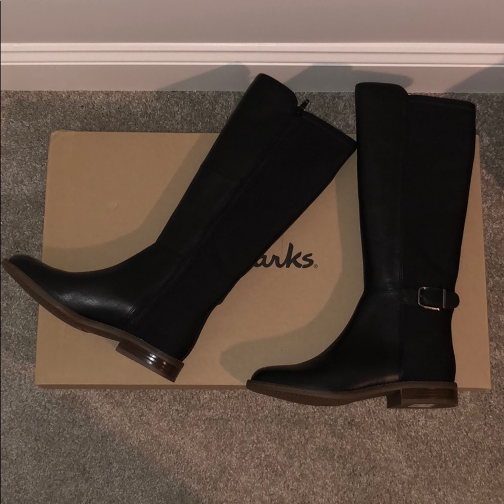 Clark’s Women’s Camzin Tree Boot Black Leather